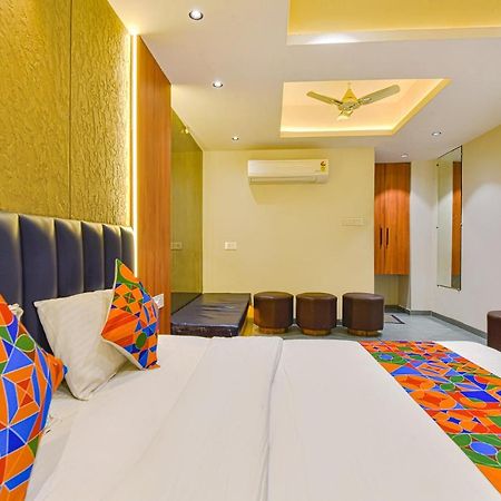 Fabhotel Udhna Inn, Near Udhna Junction Сурат Экстерьер фото
