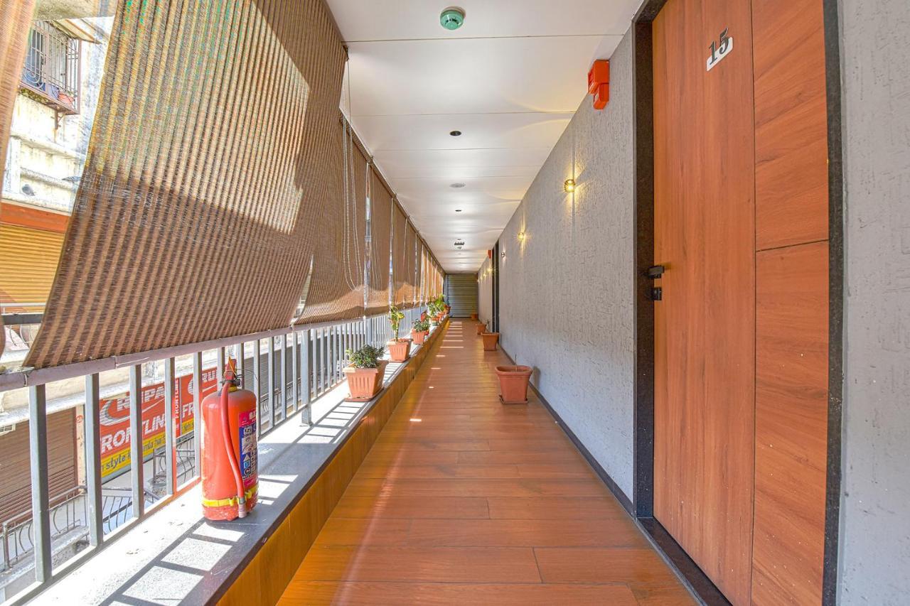 Fabhotel Udhna Inn, Near Udhna Junction Сурат Экстерьер фото